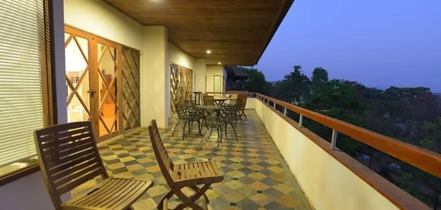 Three-Bedrooms Apartment (A)