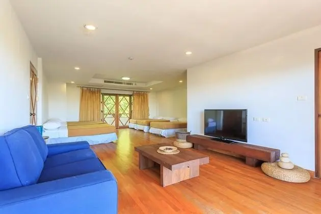 Three-Bedrooms Apartment (A)