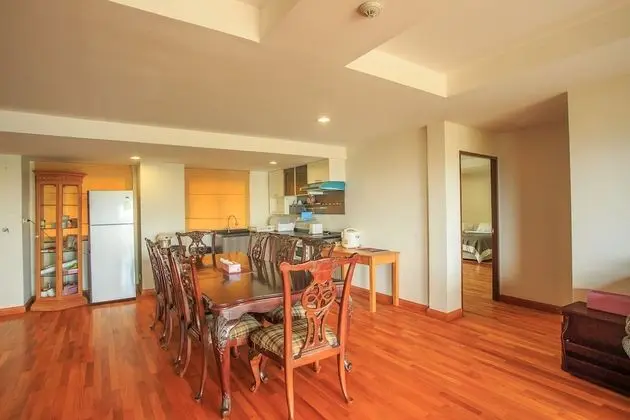 Three-Bedrooms Apartment (B)