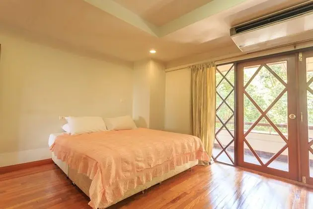 Three-Bedrooms Apartment (B)