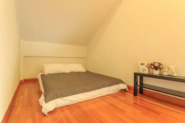 Three-Bedrooms Apartment (B)