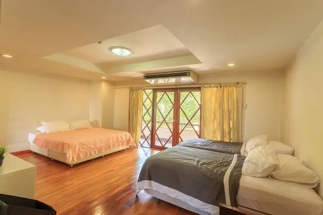 Three-Bedrooms Apartment (B)