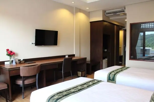 Exclusive Oda, Sigara İçilebilir, Havuz Manzaralı