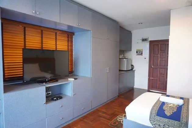 7-Bedroom House