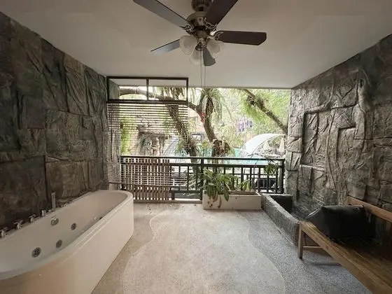 Premier Jacuzzi