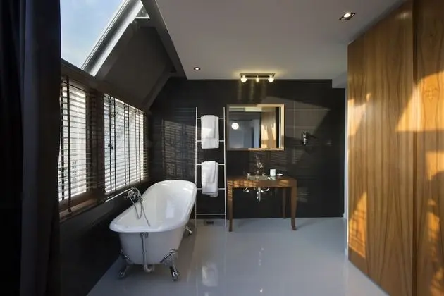 Design Tek Büyük Yataklı Oda (Acropolis View - P)