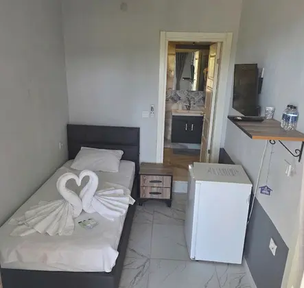 Tek Kişilik, Marina Manzaralı, Balkonlu