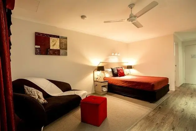 Standard Oda, Sigara İçilmez, Küçük Mutfak (Corporate Studio Suite)