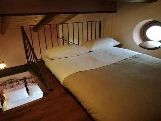 Tek Büyük Yataklı Oda