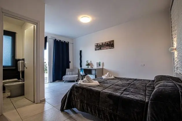 Deluxe Tek Büyük Yataklı Oda, Bahçe Manzaralı