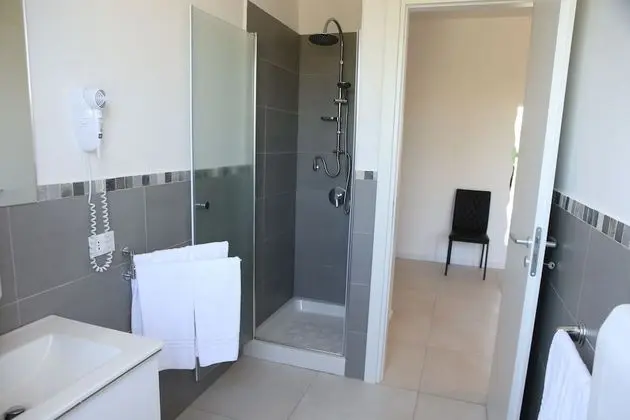 Deluxe Tek Büyük Yataklı Oda, Bahçe Manzaralı