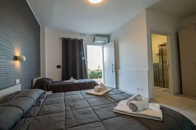 Deluxe Üç Kişilik Oda, Bahçe Manzaralı