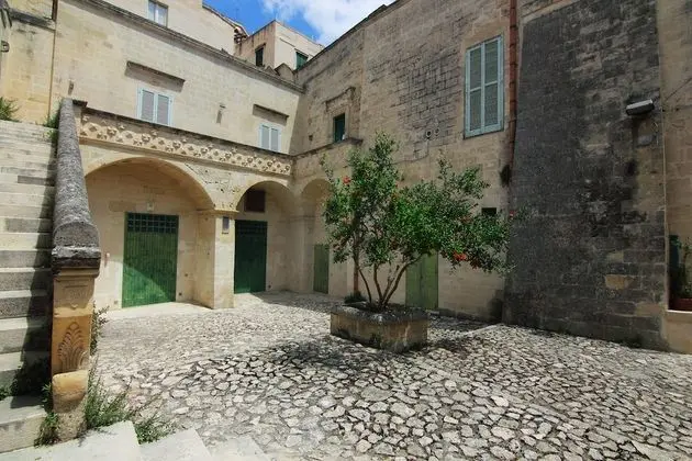 Deluxe Oda, Avlu Manzaralı