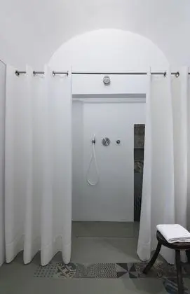 Superior Oda, Şehir Manzaralı