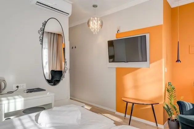 Deluxe Tek Büyük Yataklı Oda