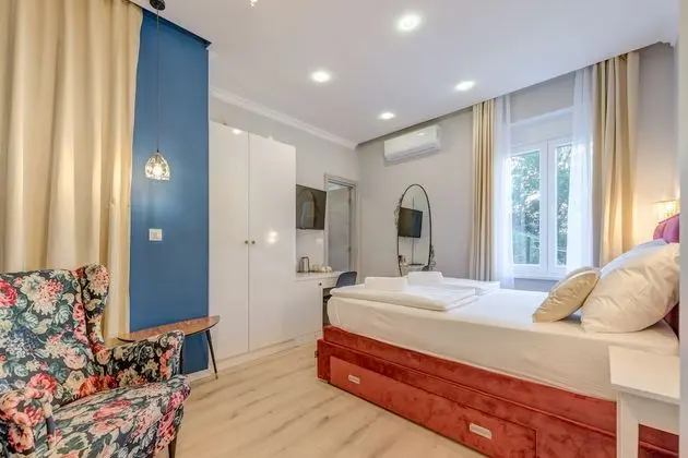 Deluxe Tek Büyük Yataklı Oda