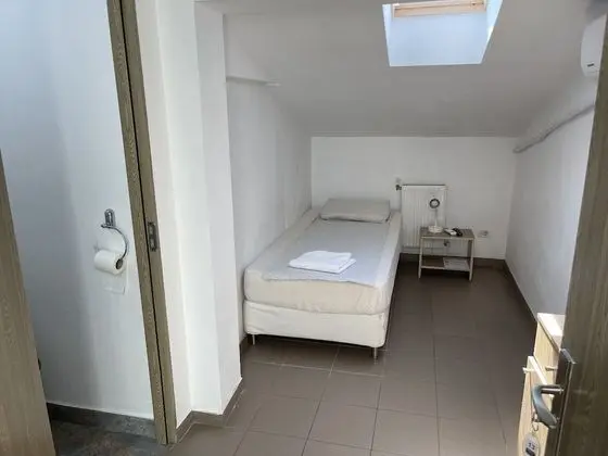 Business Tek Kişilik Oda
