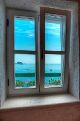 Stüdyo, Deniz Manzaralı