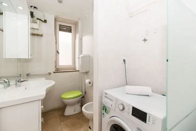 Apart Daire, 5 Yatak Odası