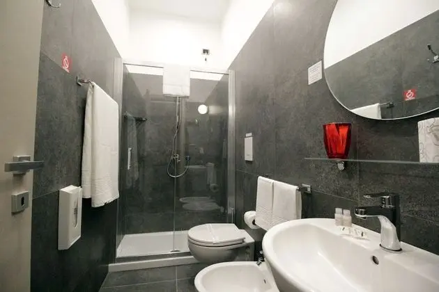 Deluxe Oda, 1 Büyük (Queen) Boy Yatak, Şehir Manzaralı