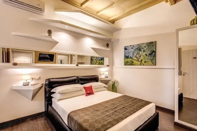 Superior Tek Büyük Yataklı Oda