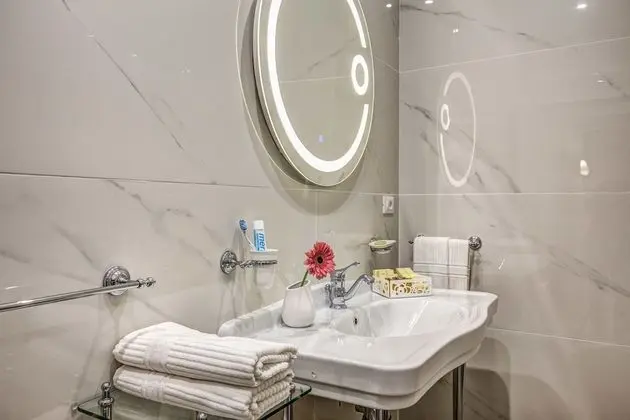 Junior Stüdyo Süit