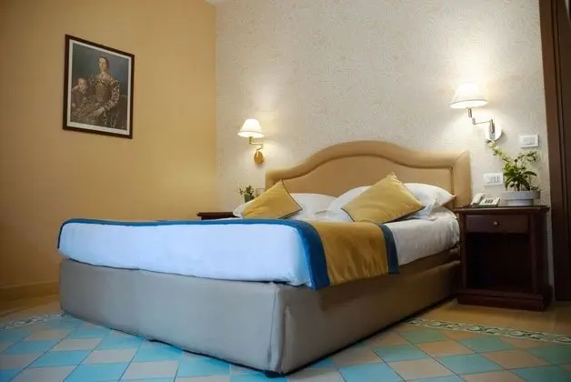 Superior Tek Büyük Yataklı Oda