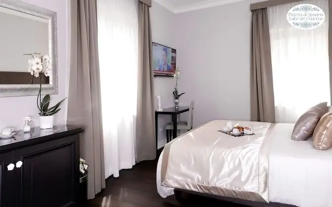 Süit (Suite Charme Spagna)