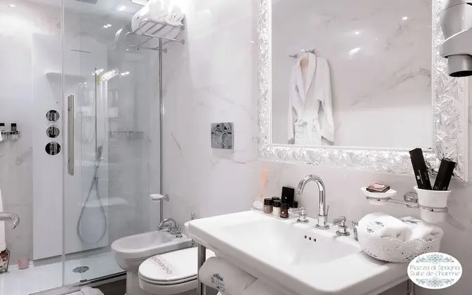 Süit (Suite Charme Spagna)