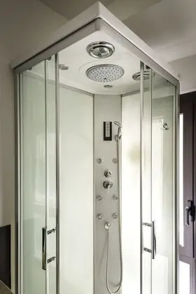 Deluxe Stüdyo Süit, Sigara İçilmez
