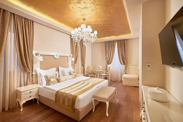 Deluxe Tek Büyük veya İki Ayrı Yataklı Oda