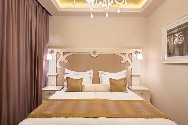 Deluxe Tek Büyük veya İki Ayrı Yataklı Oda, Şehir Manzaralı