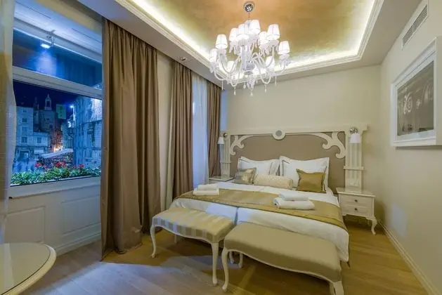 Deluxe Tek Büyük veya İki Ayrı Yataklı Oda, Şehir Manzaralı