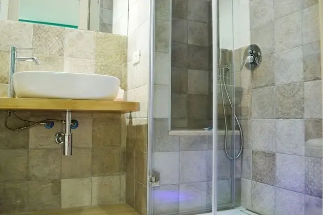 Tek Büyük veya İki Ayrı Yataklı Oda