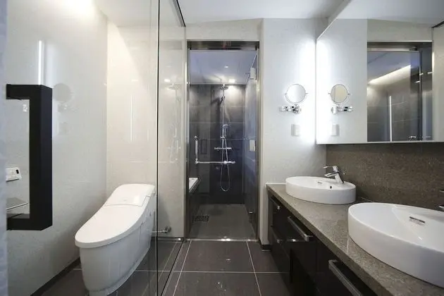Superior İki Ayrı Yataklı Oda, Küvet, Şehir Manzaralı (Three-quarter Bed x2)