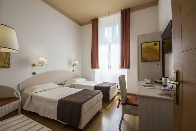 Comfort Tek Büyük Yataklı Oda