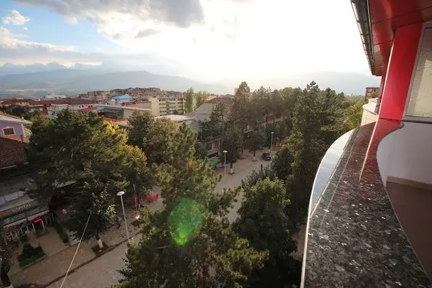 Comfort Üç Kişilik Oda, Bahçe Manzaralı