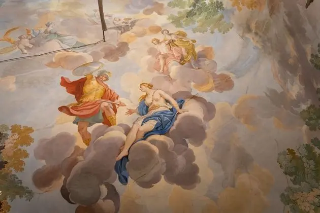 Süit, Jakuzi, Şehir Manzaralı (King)