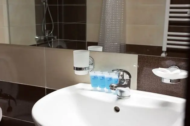 Family Oda, Şehir Manzaralı