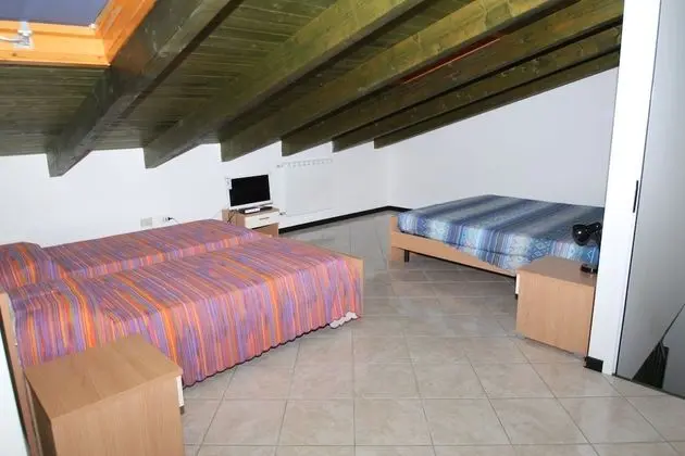 Apart Daire, 3 Yatak Odası (70/B)