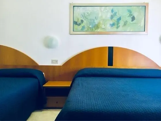 Üç Kişilik Oda, Balkon