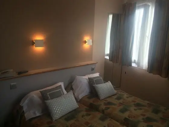 İki Ayrı Yataklı Oda