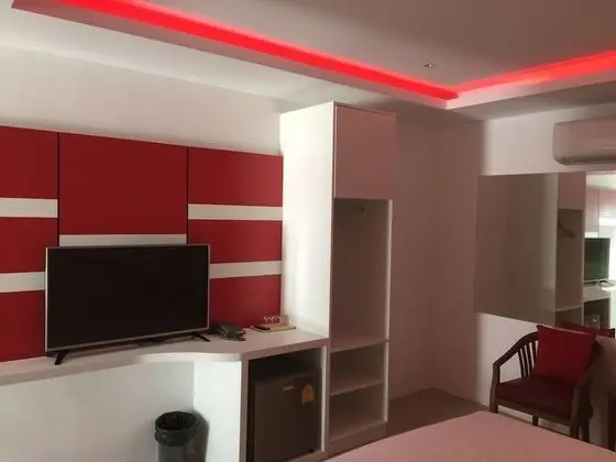 Deluxe Tek Büyük Yataklı Oda, Zemin Kat
