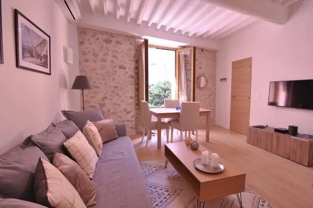 Deluxe Apart Daire