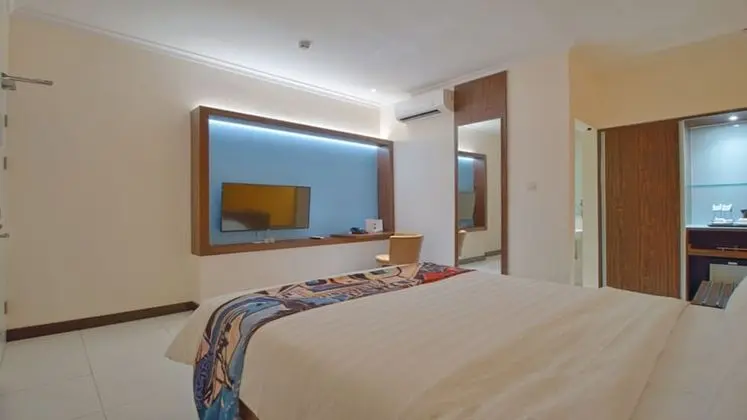 Deluxe Tek Büyük Yataklı Oda