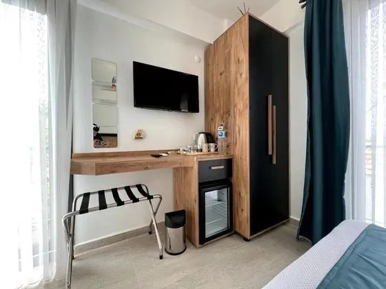 Standart Oda-Sigara İçilmez, Şehir Manzaralı, Fransız Balkonlu