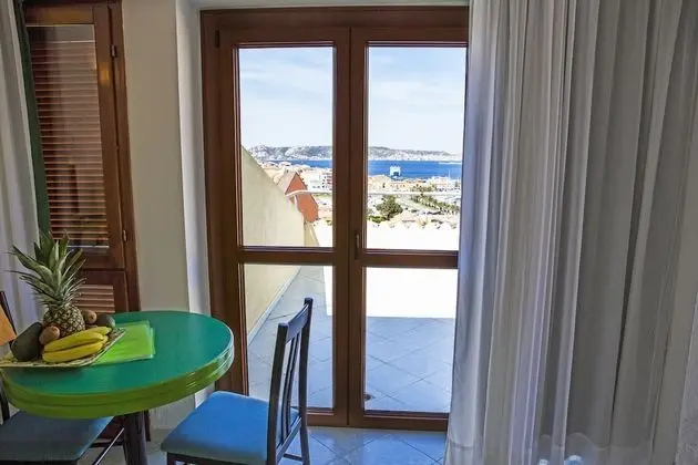 Comfort Üç Kişilik Oda, Okyanus Manzaralı