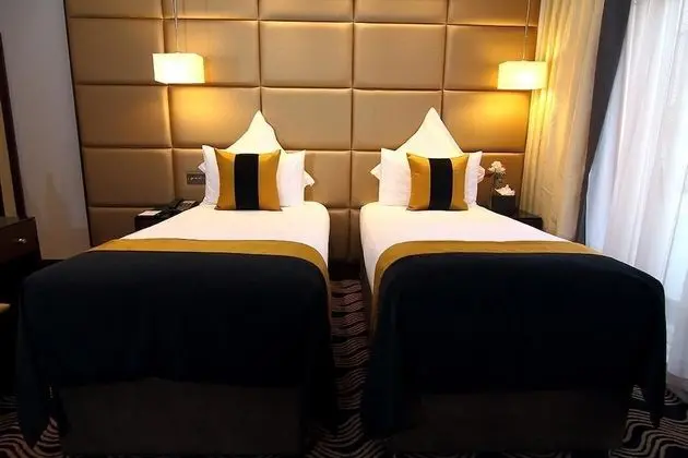 Deluxe İki Ayrı Yataklı Oda