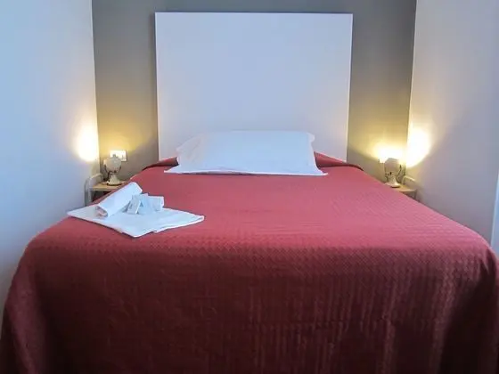 Standard Tek Büyük veya İki Ayrı Yataklı Oda, Özel Banyo