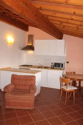 Superior Apart Daire, 1 Yatak Odası, Dağ Manzaralı (Leccine)